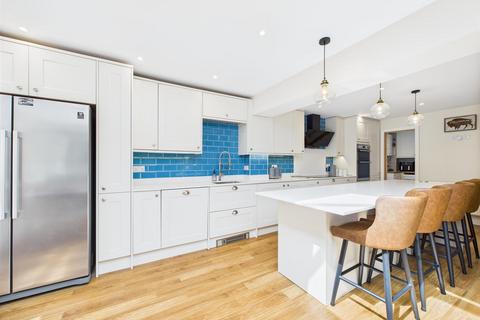 4 bedroom detached house for sale, Cwrt Yr Eos, Margam Park Village SA13
