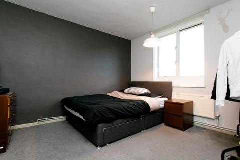 2 bedroom flat for sale, London E1