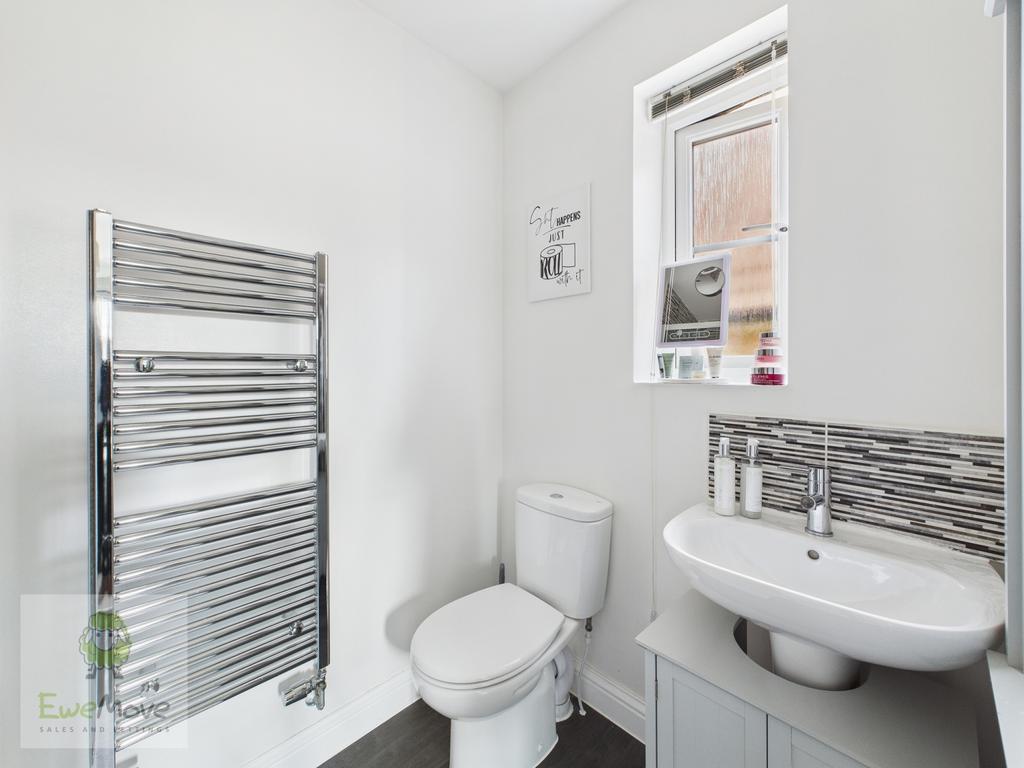 Ensuite Shower Room