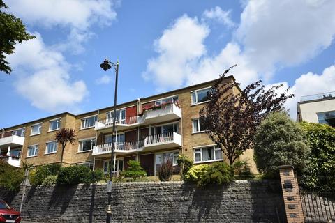 Flat 16, Albany Court Beach Road, Penarth, CF64 1JU