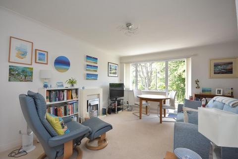 Flat 16, Albany Court Beach Road, Penarth, CF64 1JU