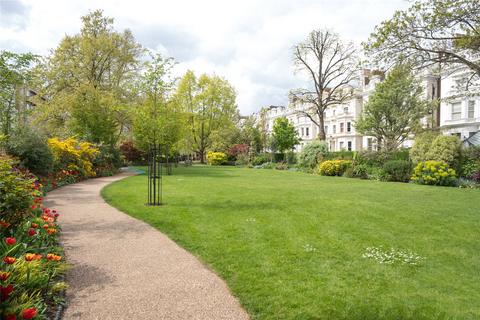 2 bedroom apartment to rent, Pembridge Square, London, W2