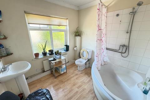 undefined, London Road, Ashford TW15