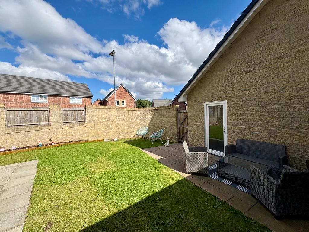 35 Parkstone Rear Garden.jpg