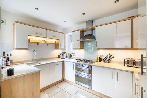undefined, Roundburrow Close, Warlingham, CR6