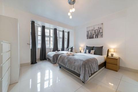 2 bedroom flat for sale, Princes Court, Brompton Road, London, SW3