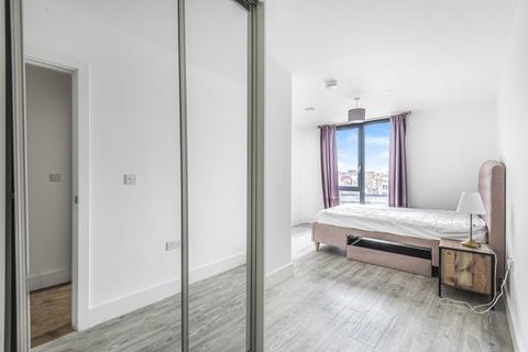 undefined, Staines-upon-Thames,  Surrey,  TW18