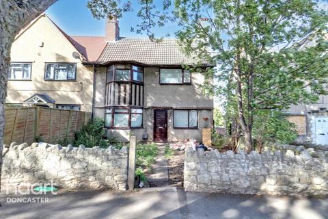 3 bedroom end of terrace house for sale, West Avenue, Woodlands, Doncaster