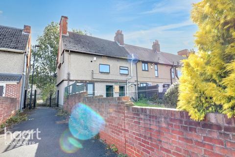 56 West Avenue, Woodlands, Doncaster, DN6 7PD