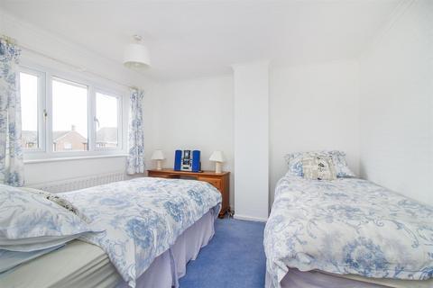 27 Abbots Way, Morpeth, NE61 2LY