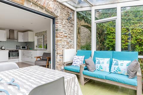 undefined, Flat 3, Whiteladies, New Road, Stoke Fleming, Dartmouth, Devon