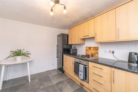 18 Ferniehill Square, Edinburgh, EH17 7AP