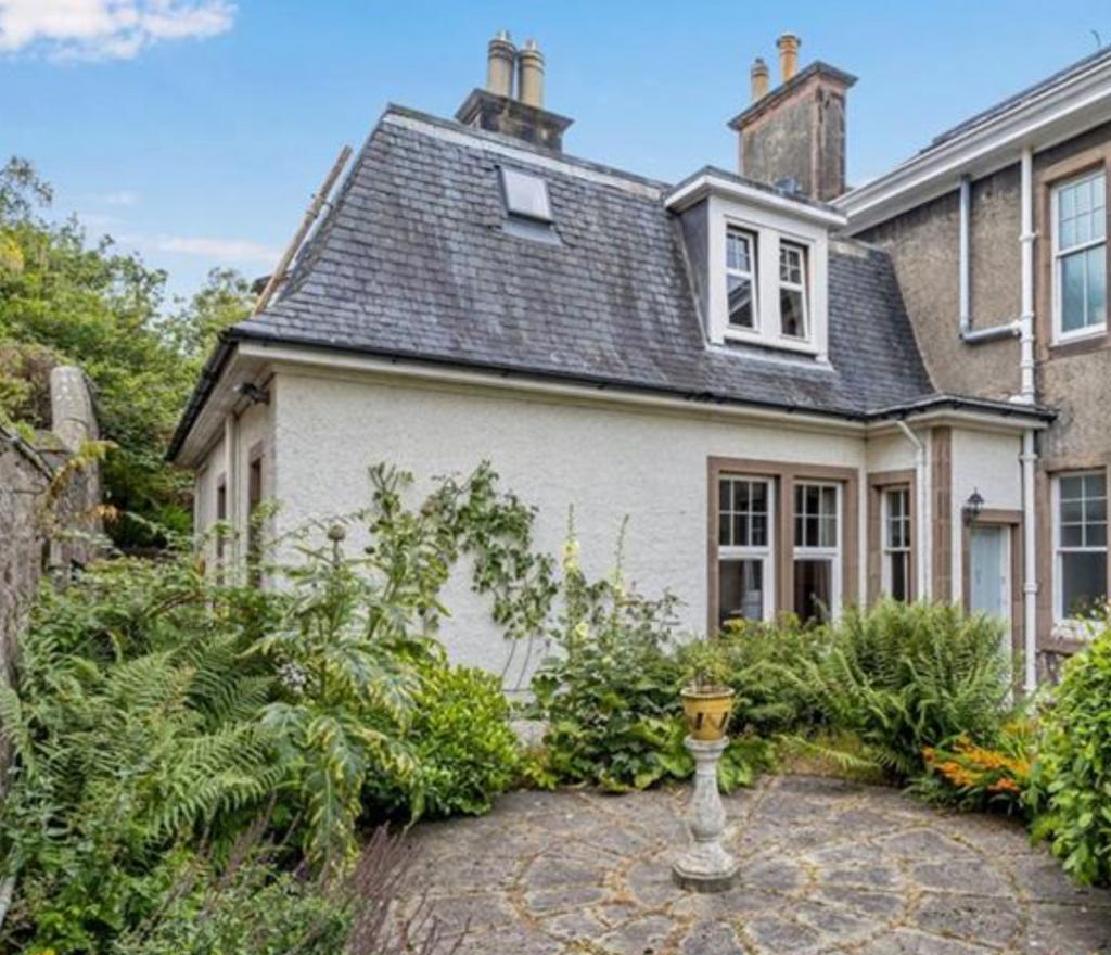 Property Image 37