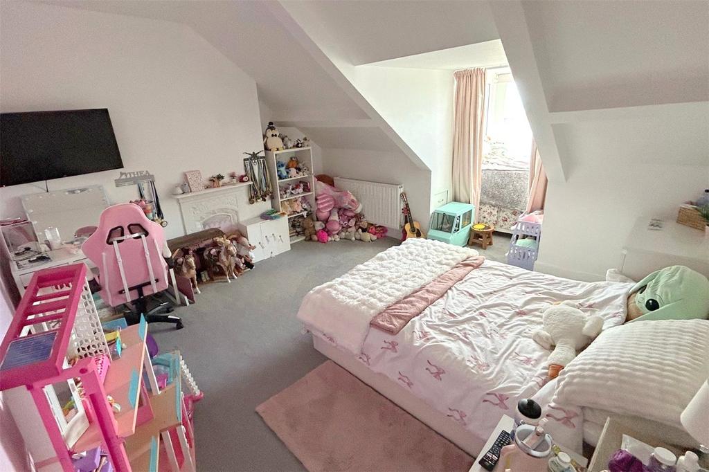 Bedroom 5