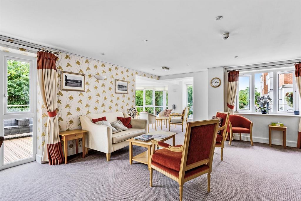 02-6648 CH 22 CRAYSHAWCOURT RG48 EQ MCS83865 -10-medi