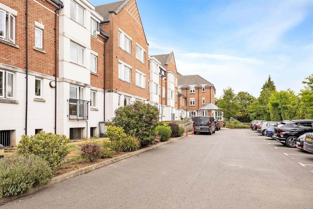 12-e5dc CH 22 CRAYSHAWCOURT RG48 EQ MCS83865 -52-medi