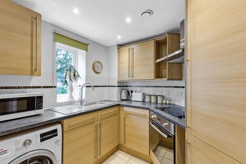 undefined, Crayshaw Court, Abbotsmead Place, Caversham, Reading