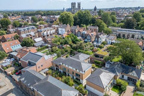 Summerhouse Mews, York