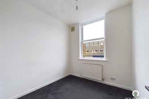2 bedroom flat for sale, Station Road, Kent CT7