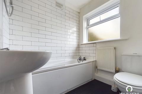 2 bedroom flat for sale, Station Road, Kent CT7