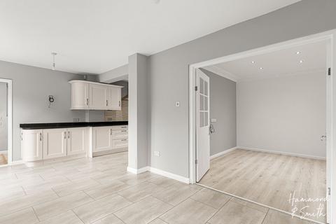 5 Baldocks Road, Theydon Bois, Epping, CM16 7EB