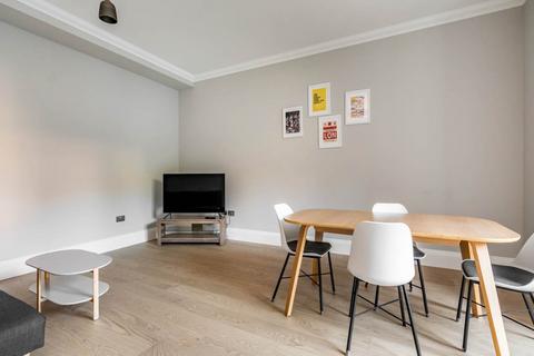 2 bedroom flat to rent, Melville Street, West End, Edinburgh