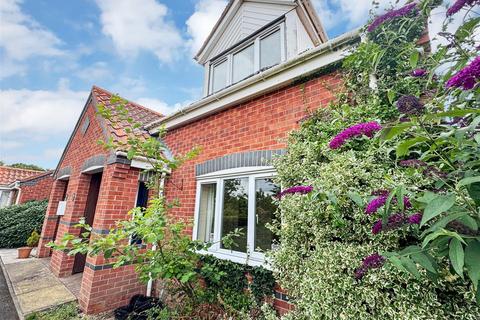 undefined, Wolsey Close, Southwell