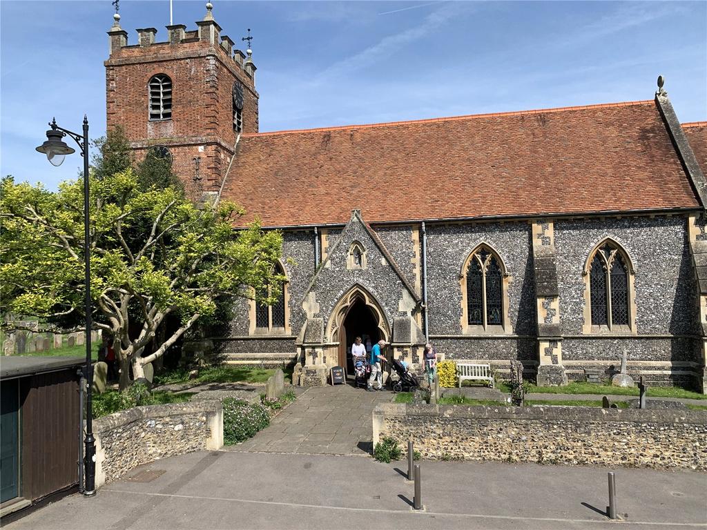 Pangbourne Church