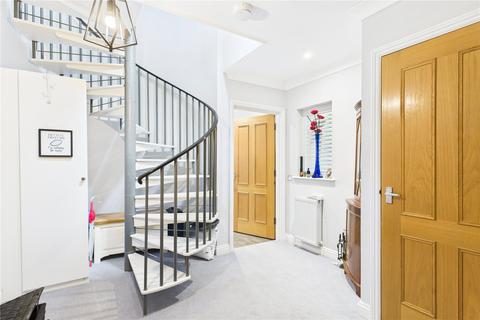 undefined, Saxon Place, Pangbourne, Reading, Berkshire, RG8