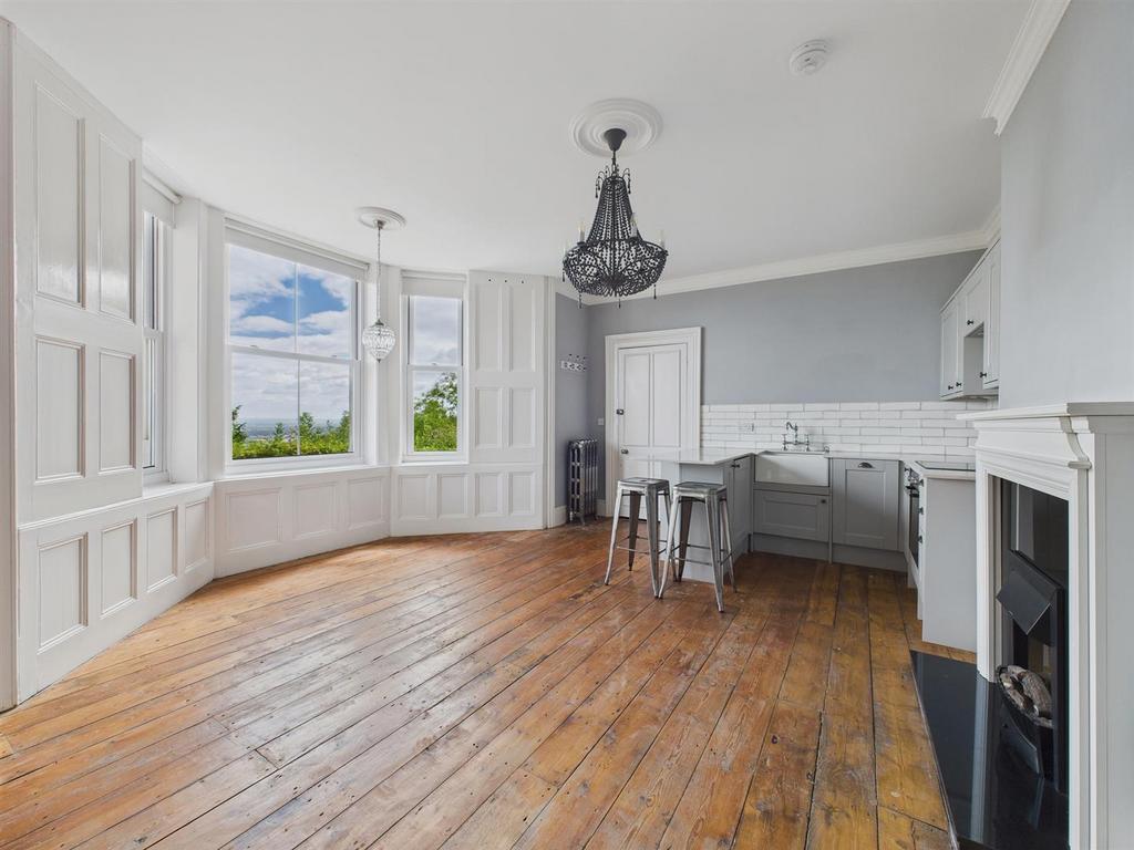 Open plan living space....jpg