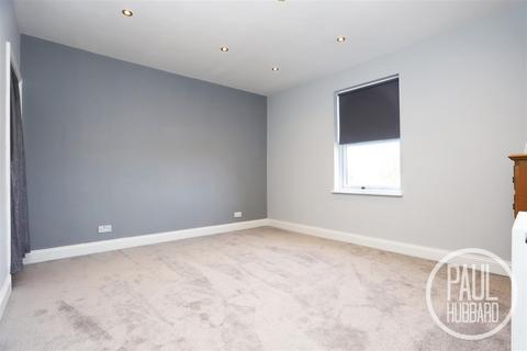 2 bedroom end of terrace house for sale, Clarkson Road, Oulton Broad, Suffolk