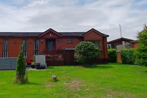 undefined, Clacton-on-Sea, Essex, CO16