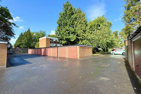 2 bedroom flat for sale, Blossomfield Road, Solihull