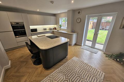 3 bedroom semi-detached house for sale, Hindley Crescent, Barnton, Northwich, CW8