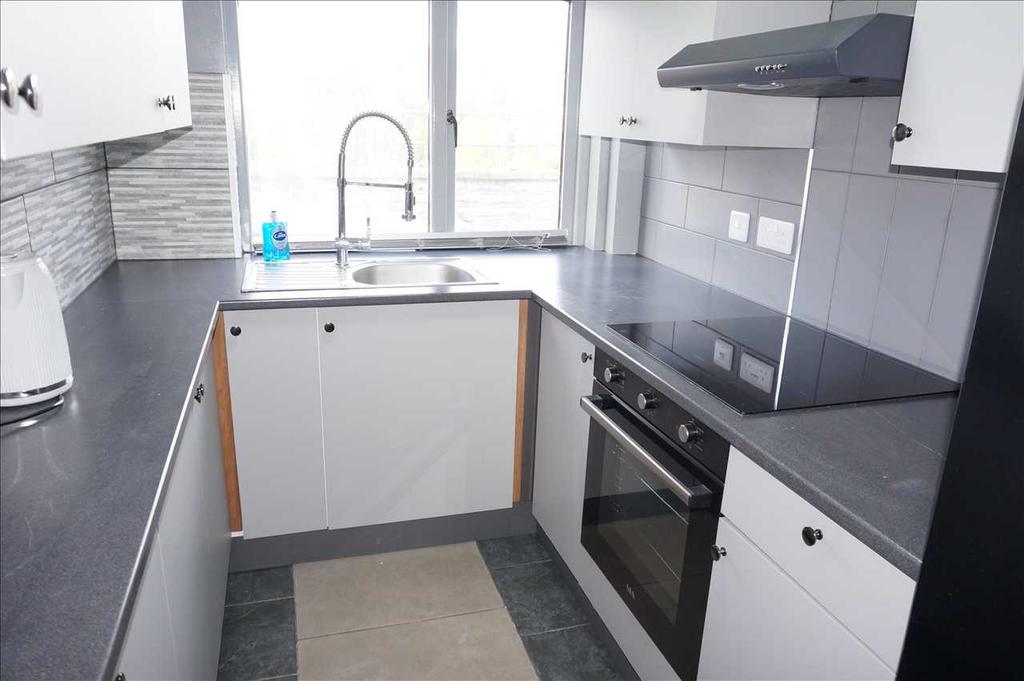Kitchen :