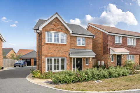 undefined, Pettit Place, Reading RG2