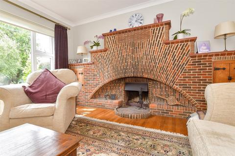 4 bedroom detached house for sale, Linden Road, Bognor Regis, West Sussex