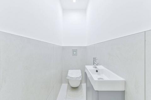 undefined, 3 Kingswood Way, South Croydon CR2