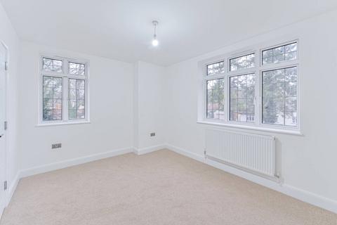 undefined, 3 Kingswood Way, South Croydon CR2