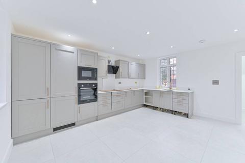 undefined, 3 Kingswood Way, South Croydon CR2