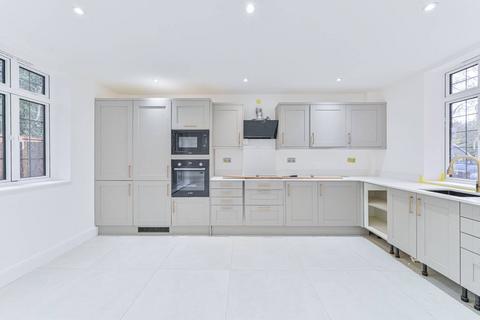 undefined, 3 Kingswood Way, South Croydon CR2