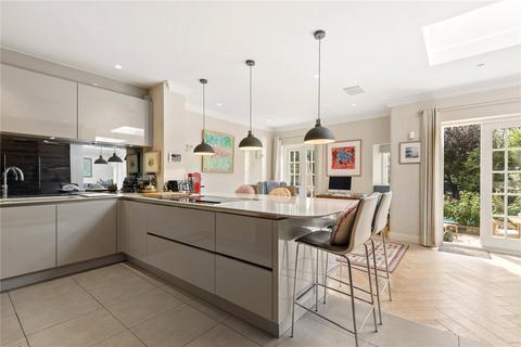 4 bedroom semi-detached house to rent, Ellerton Road, London, SW18
