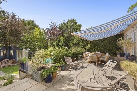 4 bedroom semi-detached house to rent, Ellerton Road, London, SW18