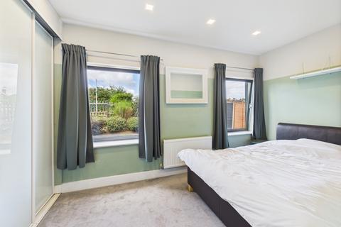 1 bedroom flat for sale, Milton House, Thame, Oxfordshire,