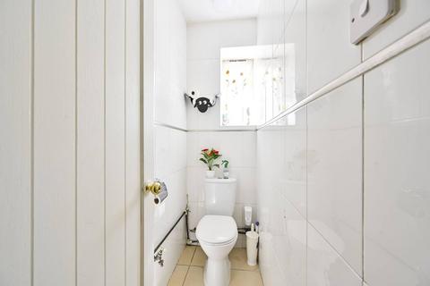 Wandle Way, Earlsfield, London, SW18