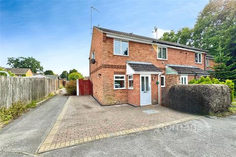 2 bedroom end of terrace house for sale, Isis Way, Sandhurst, Berkshire