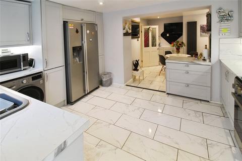 122 Avenue Road, Torquay, TQ2 5LQ