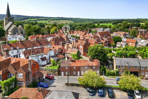 1 bedroom end of terrace house for sale, Station Road, Crowborough, TN6