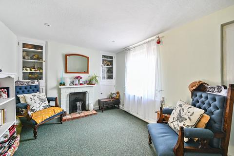 1 bedroom end of terrace house for sale, Station Road, Crowborough, TN6