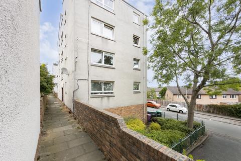 14/2 Robert Burns Drive, Edinburgh, EH16 6BL